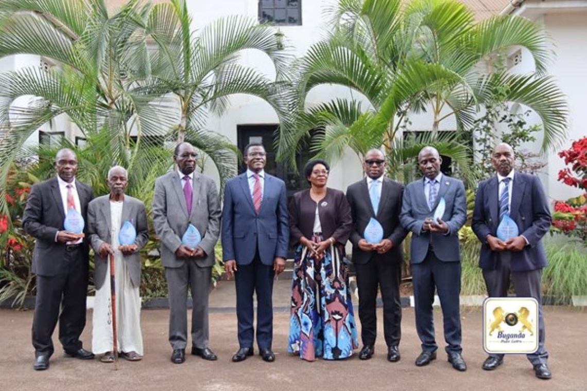 Katikkiro meets with retiring Kisekwa council members